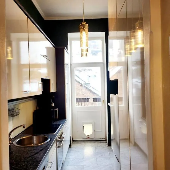 Urban Chic Retreat! Stadtapartment, Zentrale Lage Vienna Austria